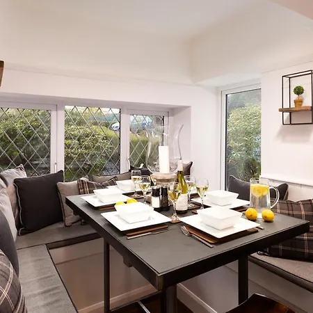 Lexington House Tatil Evi *